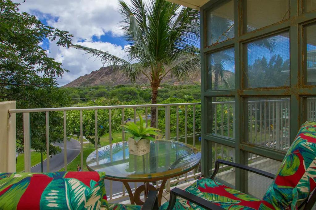 Diamond Head Beach Hotel Honolulu Dış mekan fotoğraf